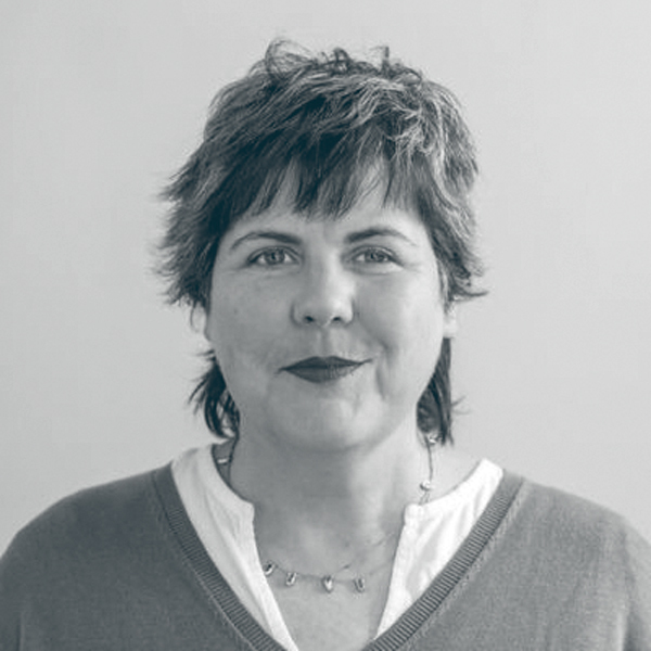 Kate Lynch Machado Picture